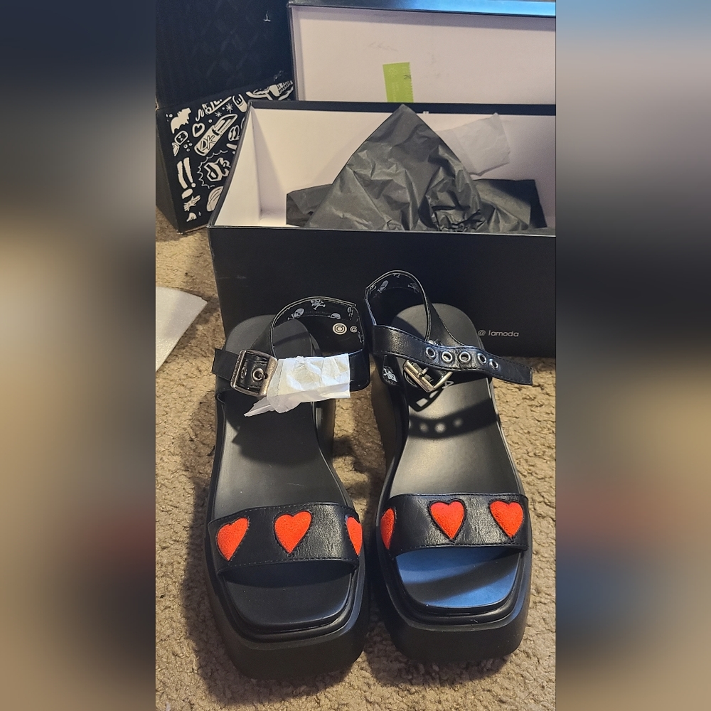 Hopeful Platform Sandals